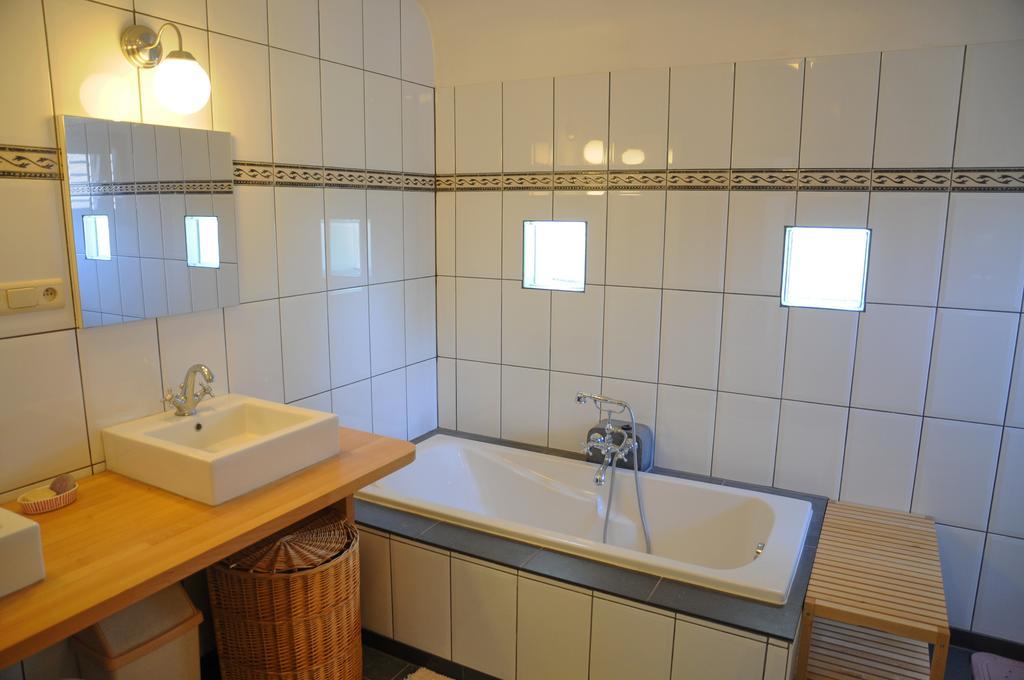 A Cote De L'Epicerie Villa Bonsin Ruang foto